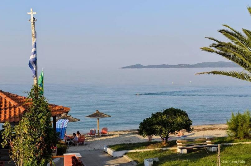 Mangoseaview Home1 Néa Róda Kültér fotó